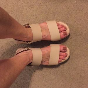 Steve Madden platform sandals sz 8